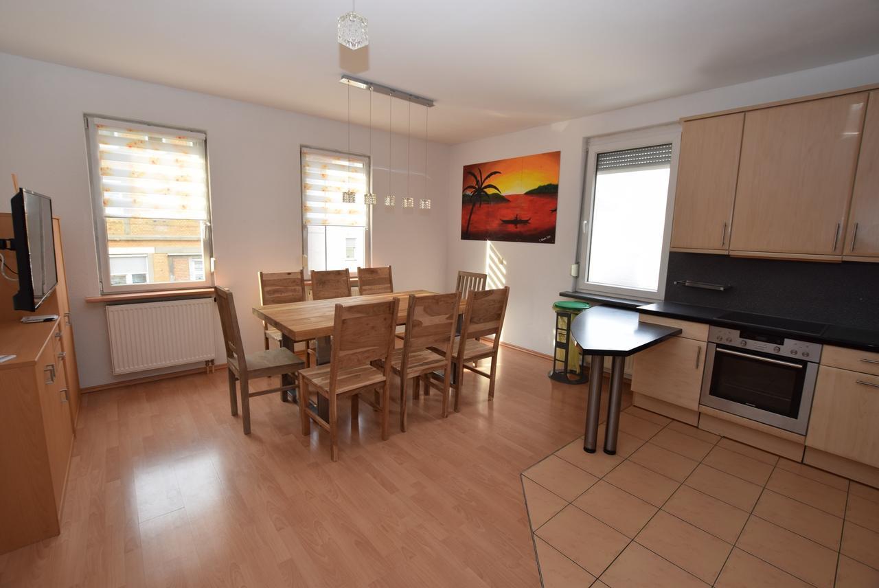 Apartment Stuttgart Suedheim ภายนอก รูปภาพ