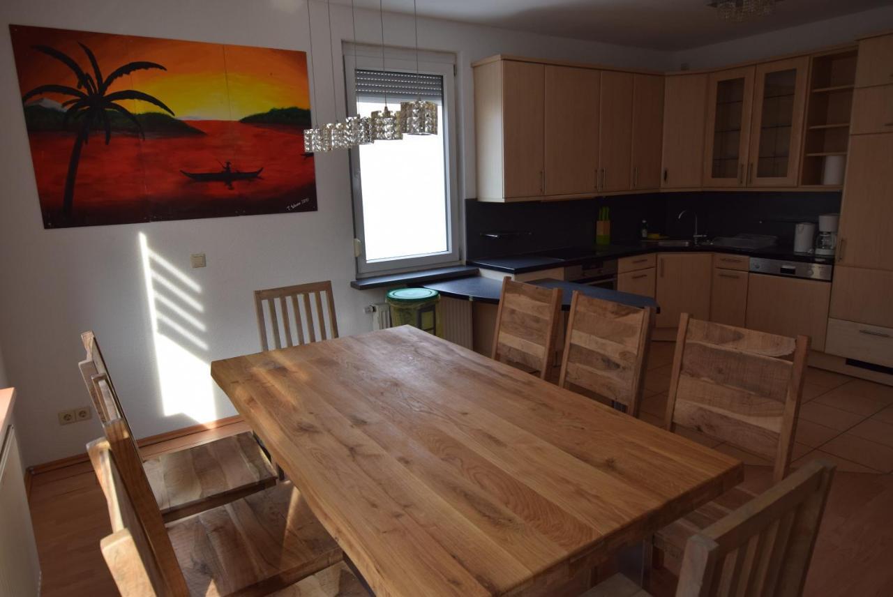 Apartment Stuttgart Suedheim ภายนอก รูปภาพ